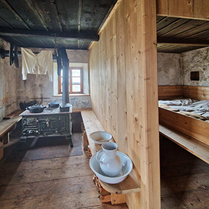 Sonnenwärme und Frischluft für die Alte Prager Hütte