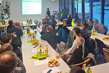 Kontinuierliche Weiterbildung bei GRAMMER Solar So garantieren wir einen hohen Qualitätsstandard